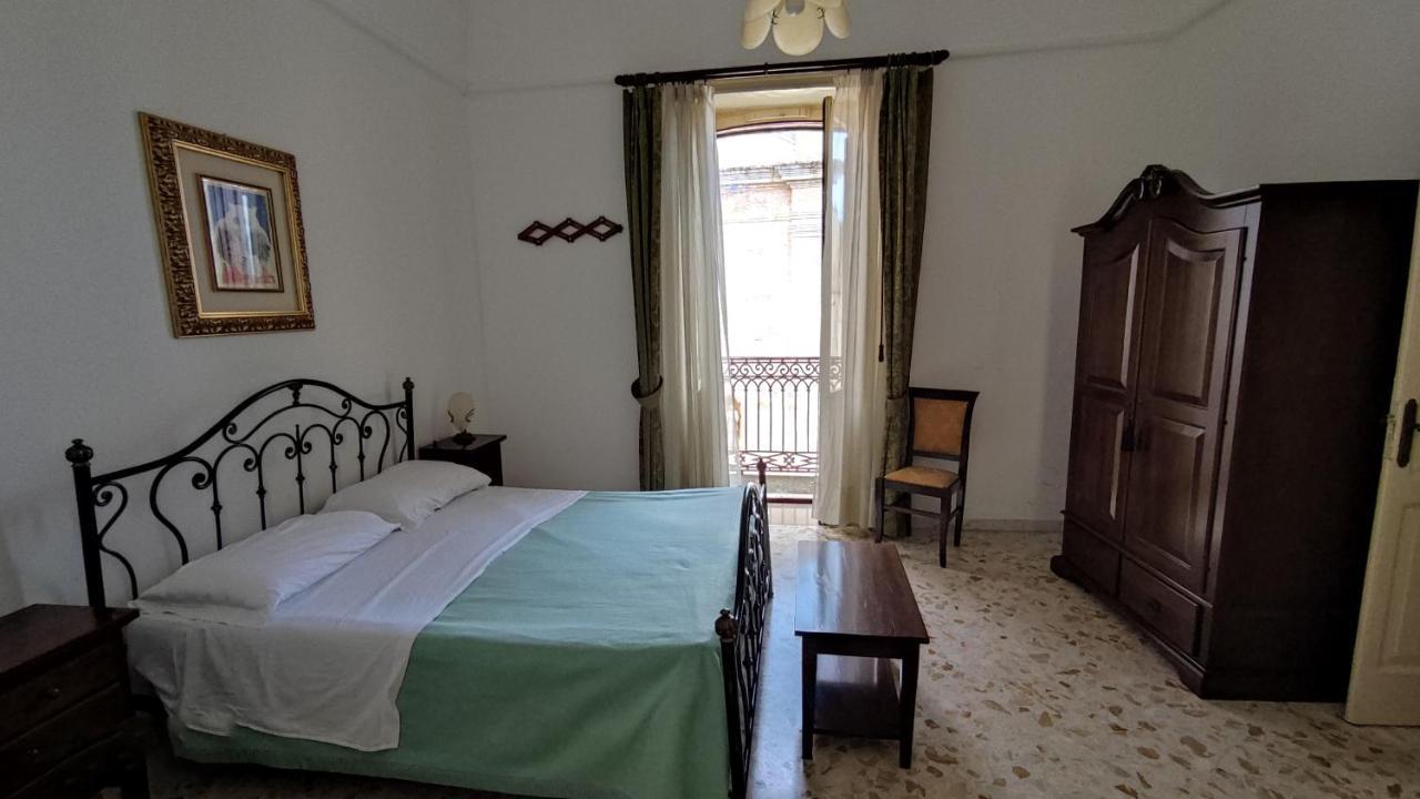 Casa Resci - Dimora Del 1884 Bed & Breakfast Tricase Eksteriør bilde